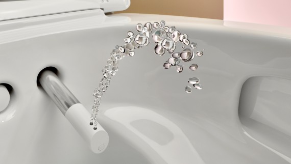 Geberit AquaCleani dušš-WC dušidüüsiga