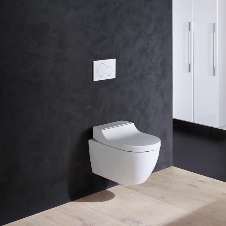 Valge kaanega Geberit AquaClean Tuma dušš-WC Valge kaanega Geberit AquaClean Tuma dušš-WC